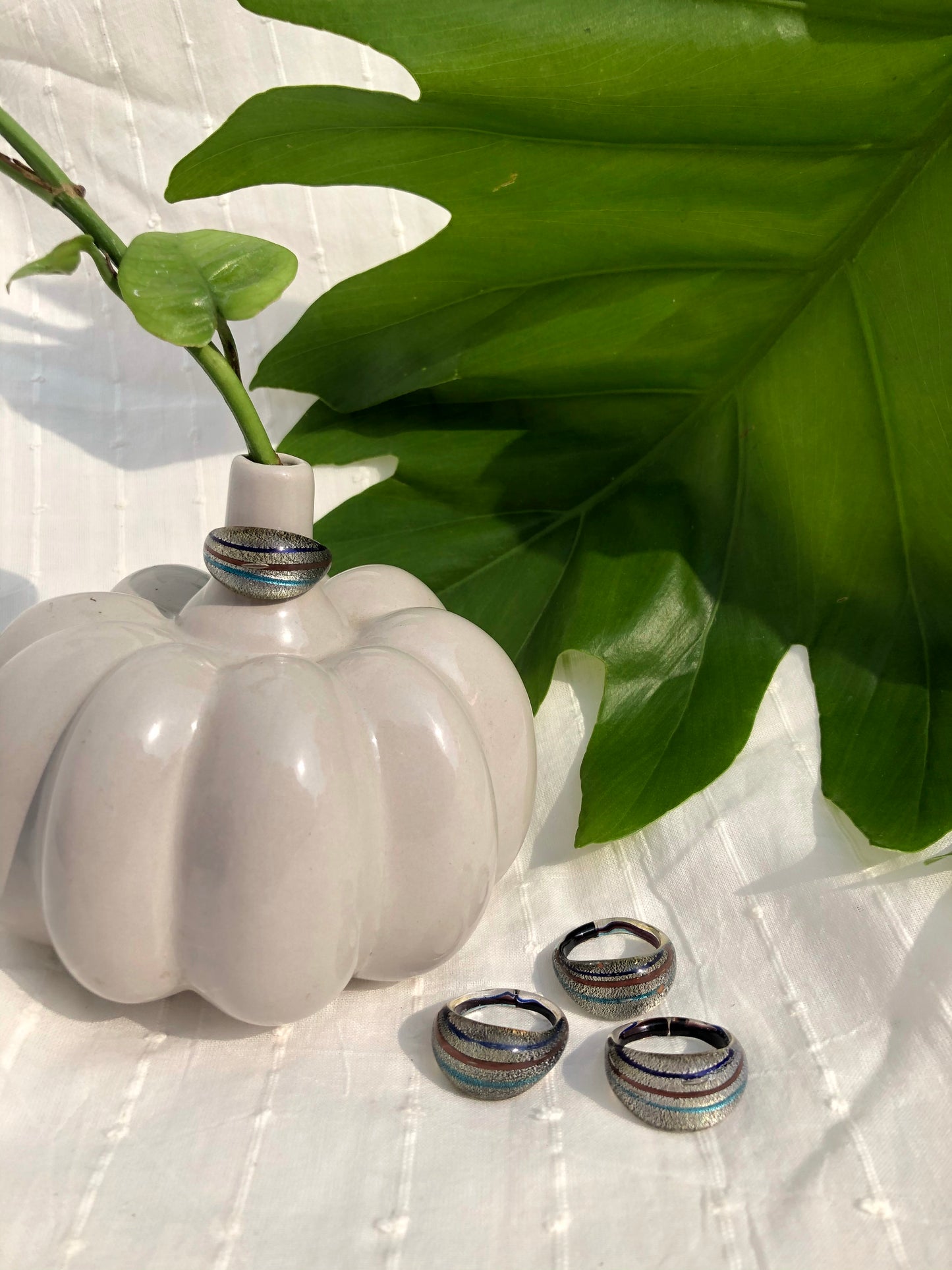 JADE GLASS RING