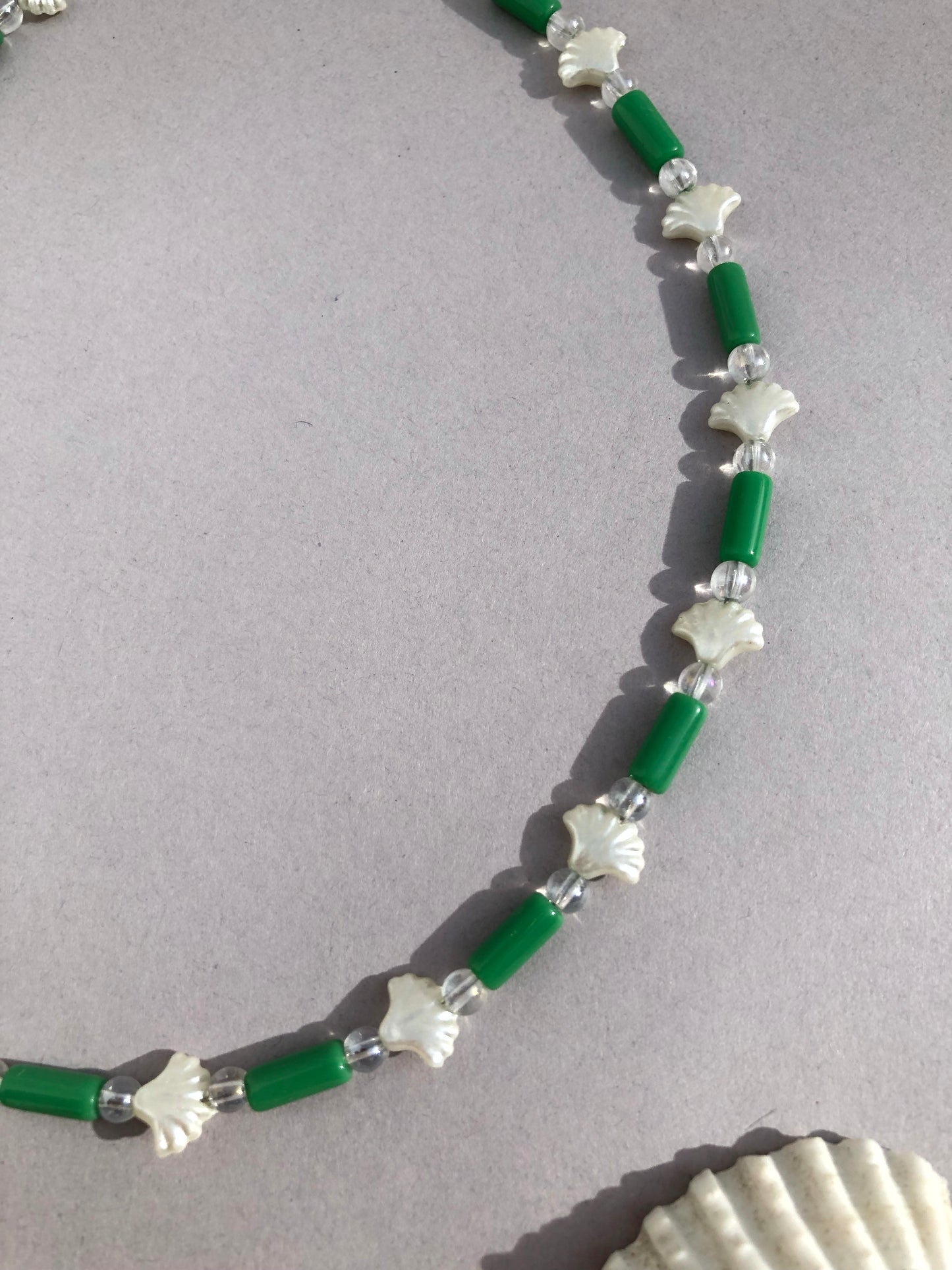 SHELLY NECKLACE