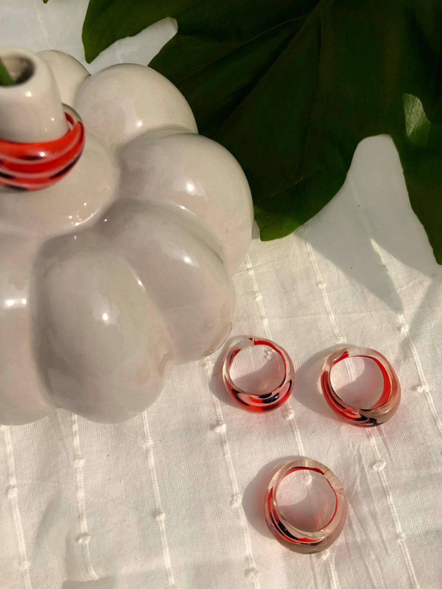 APRICOT GLASS RING