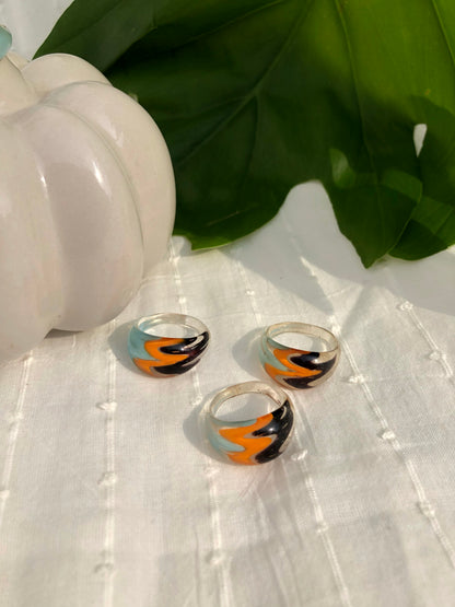 CHEVRON GLASS RING